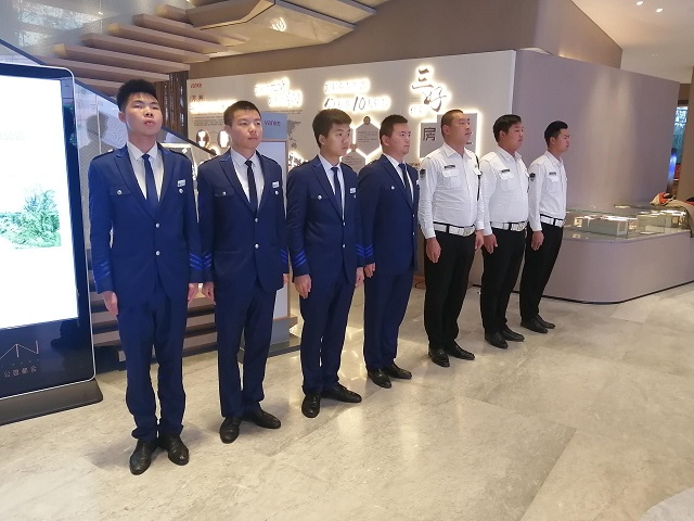 制服定做案例之萬科案場