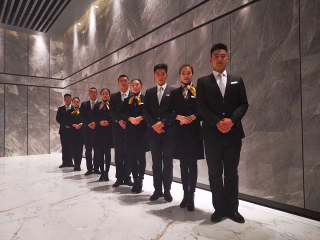訂做工作服案例之華潤物業(yè)銀川分公司